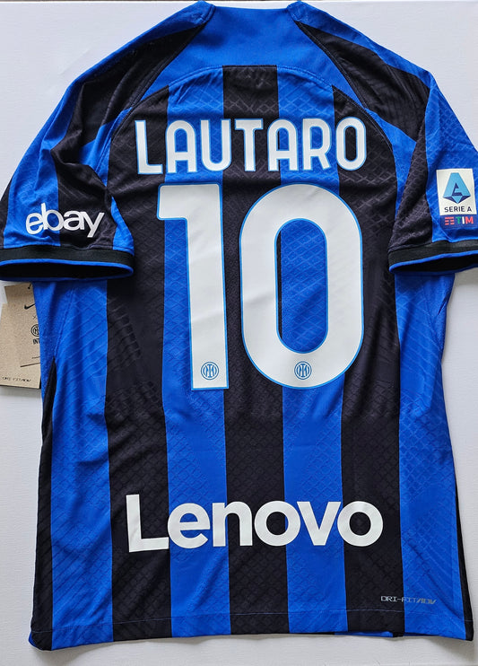 🔵⚫ Inter Milan 2022/2023 – Lautaro #10 – Version Joueur + Patchs Officiels